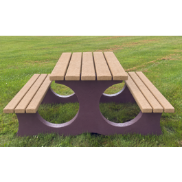 6' Picnic Table With Recycled Plastic Boards