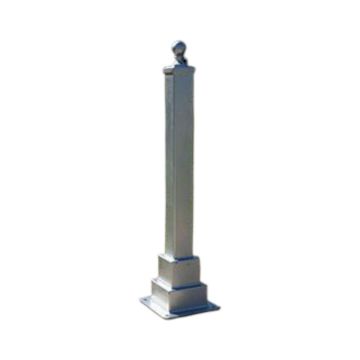 Hampton Bollard