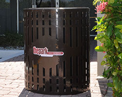 theparkcatalog trash can