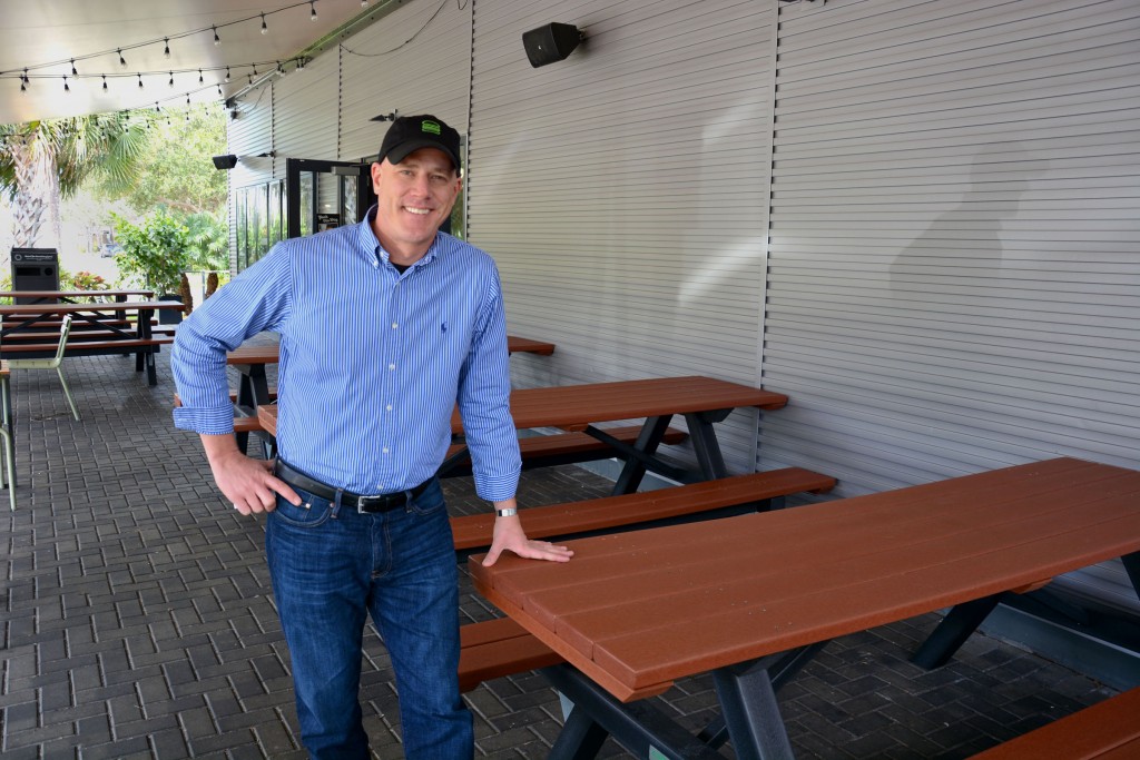 shake shack recycled plastic picnic tables