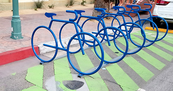 outdoor bike racks 