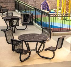 commercial picnic tables