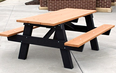 recycled plastic picnic tables