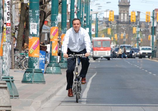 Gil Penalosa and His Urgent Message to Make Cities Bike and Park Friendly for 8 to 80 year olds