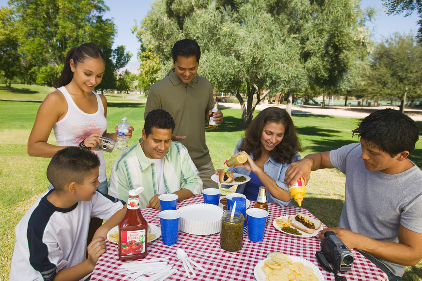 Clean Metal Picnic Tables, Empty Park Trash Cans and Smooth Park Benches Help With Online Reviews of Outdoor Facilities