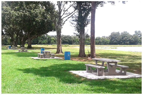 industrial picnic tables