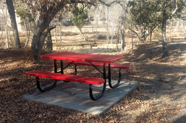 metal picnic tables