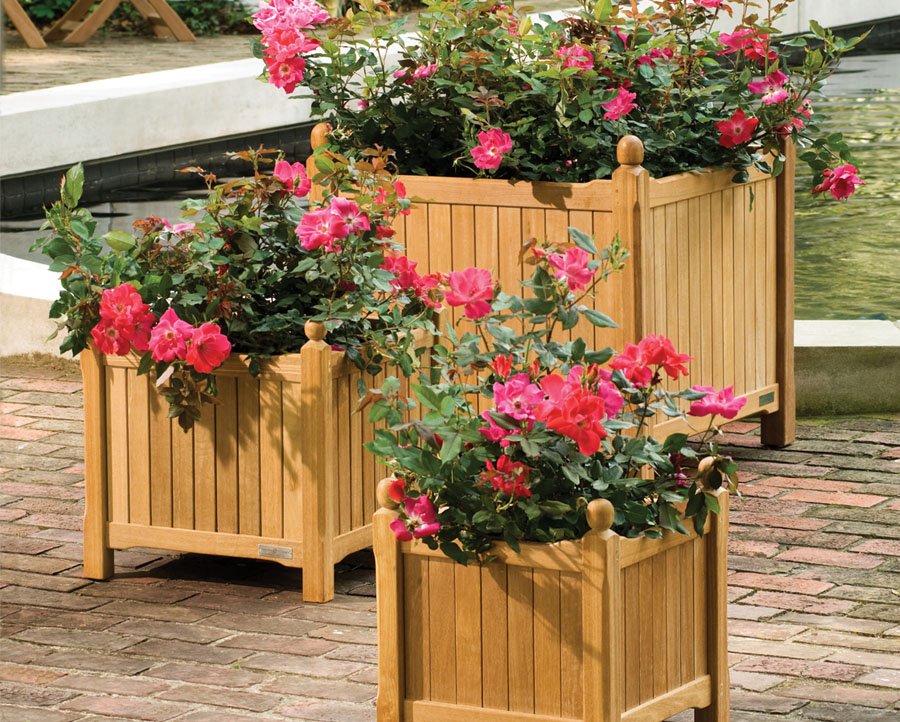 commercial wooden planters